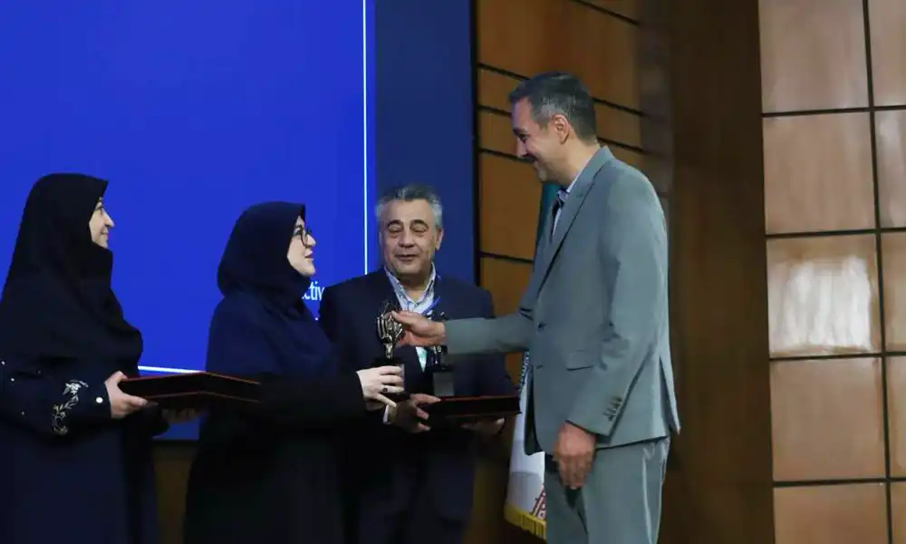 دنیای ماموت بار دیگر در جمع صنایع سبز برگزیده